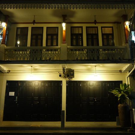 The Royal Thatien Village Bangkok Exterior foto